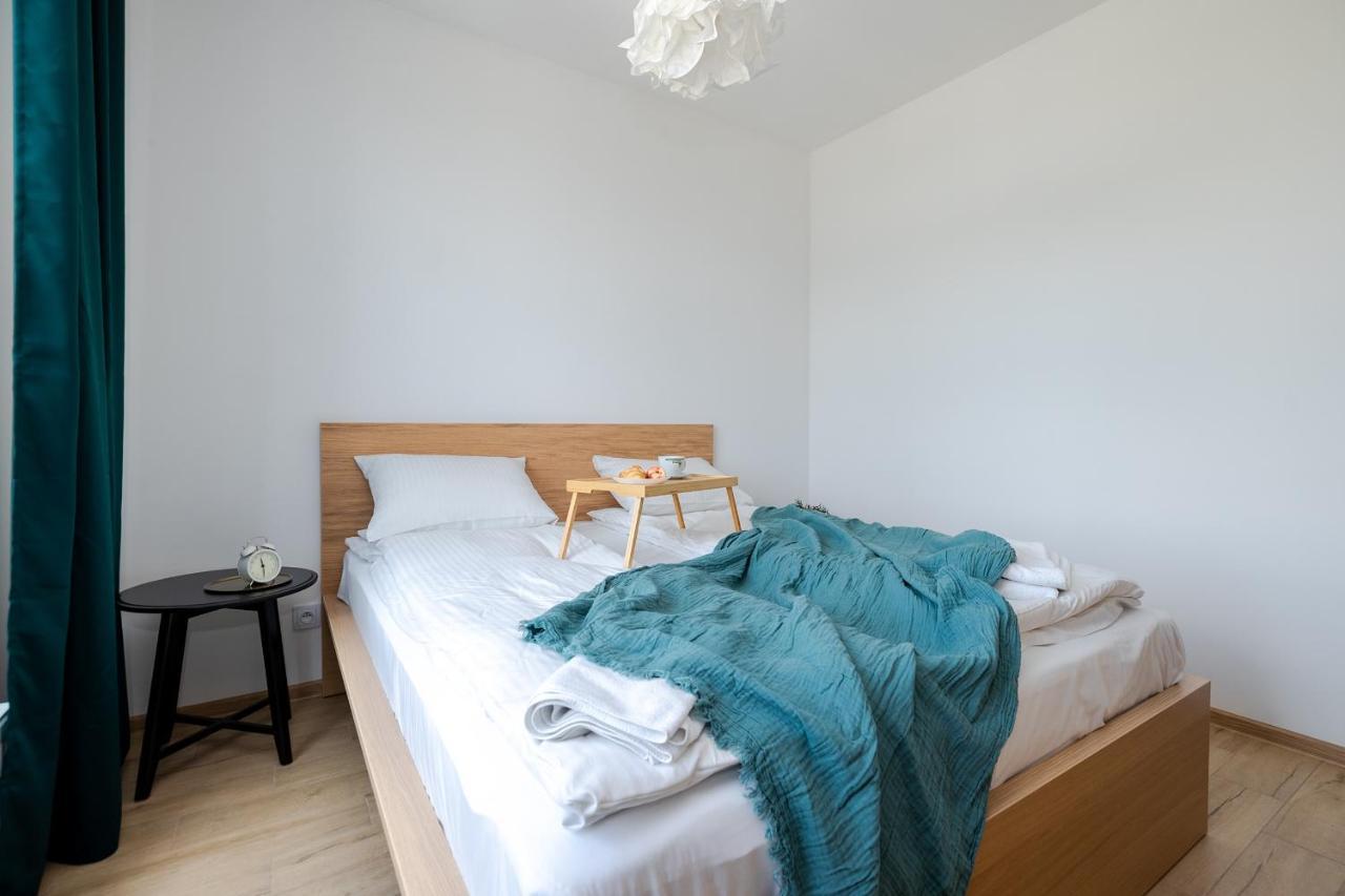 Shortstaypoland Pileckiego Warschau Buitenkant foto
